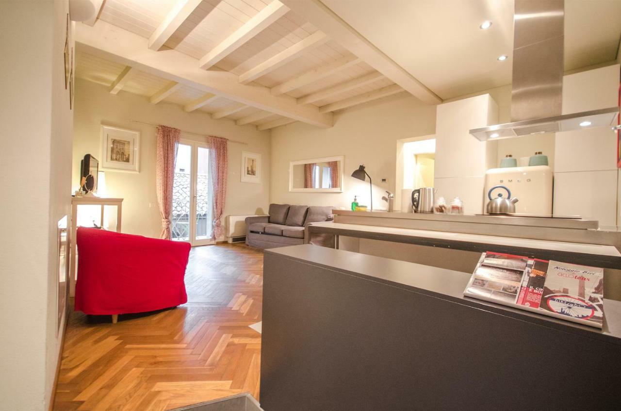 Azeglio Apartment, A Due Passi Da Piazza Maggiore Bologna Exterior foto